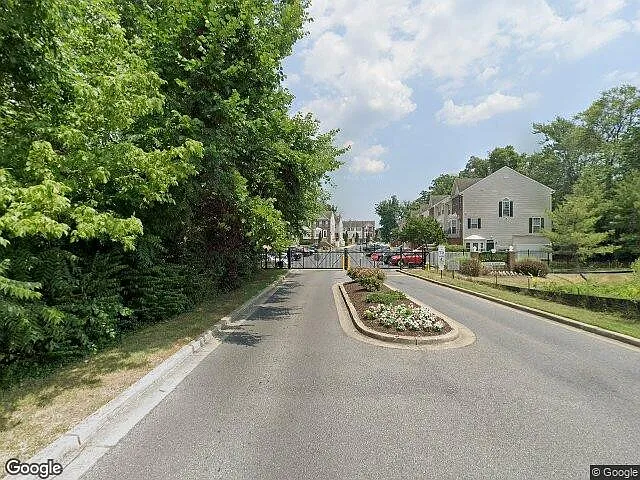 Available September 1 - Completely Renovated 3 Br 2.5 Bath - No Basement — Photo 2