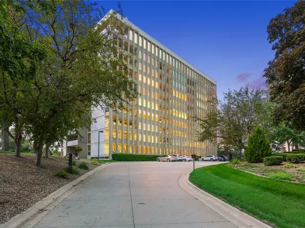 2222 1st Ave NE APT 107, Cedar Rapids, IA 52402
