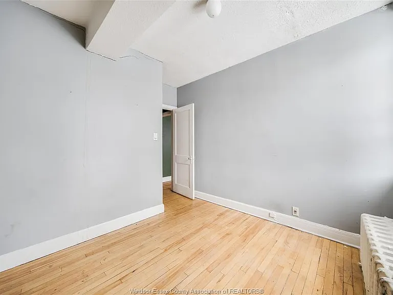 1701 Wyandotte St E #630 — Photo 5