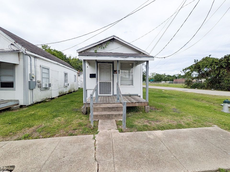 1st image of 810 Peach Ave