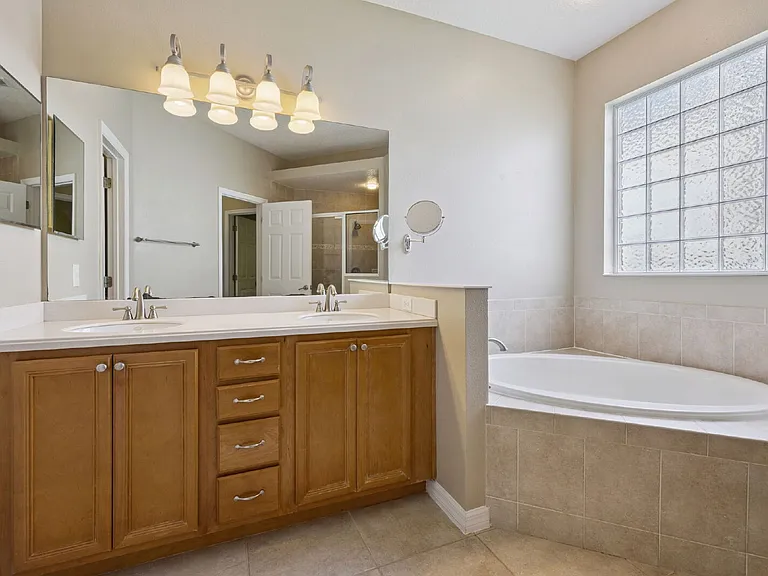 4576 Barbados Loop — Photo 24