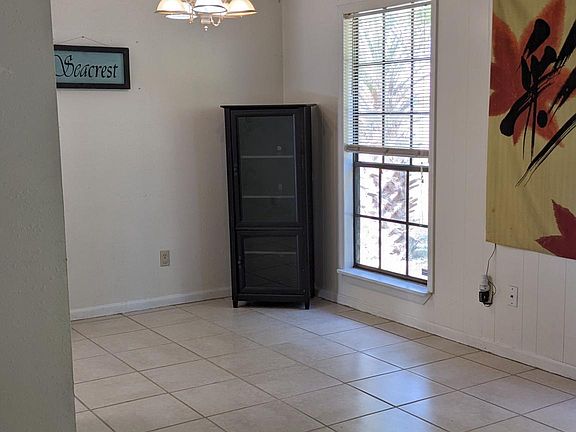 Dining Room right off the living room and kitchen