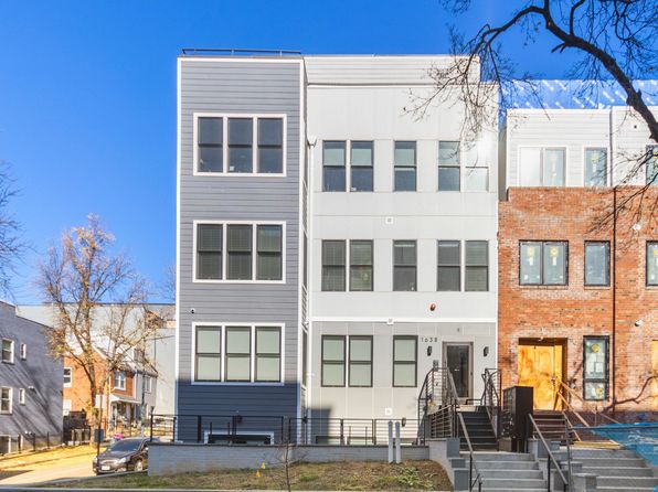 1638 K St NE #202