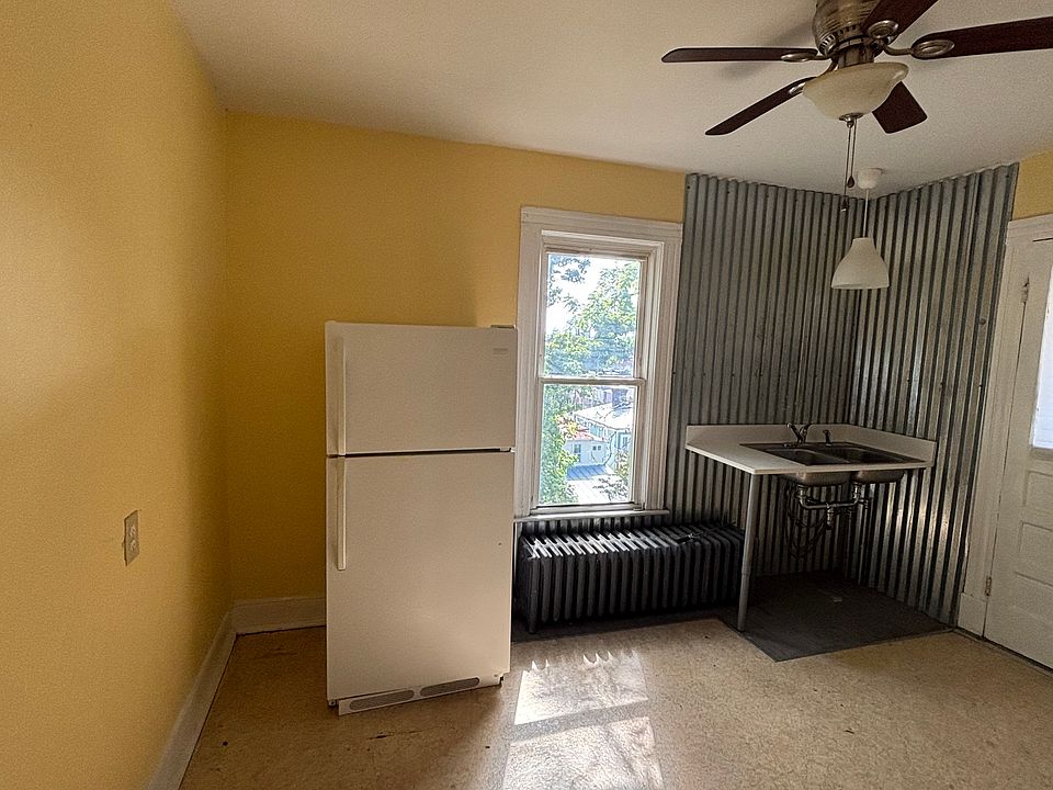 209 Fillmore Apt B - Photo 4_05112026