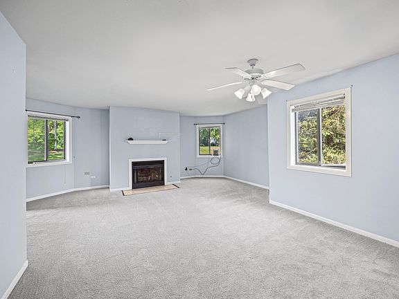 3rd image of 2880 Torrey Pine Ln APT 1H