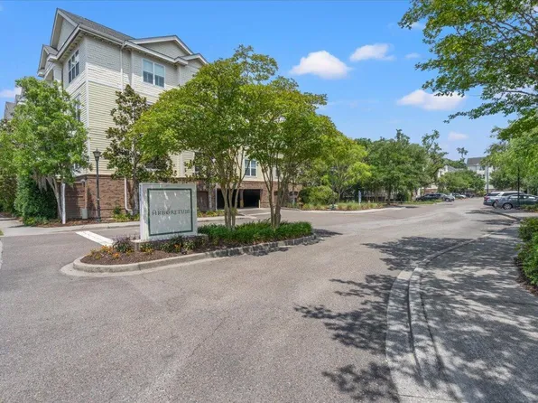 2244 Ashley Crossing Dr Unit 324, Charleston, SC 29414