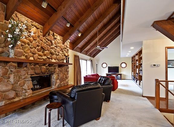 5th image of 26245 N Lakeland Dr
