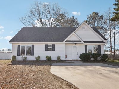 1432 E Stonemason Dr, Fuquay Varina, NC, 27526