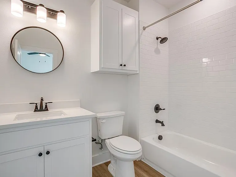 2345 Benbrook Blvd — Photo 48