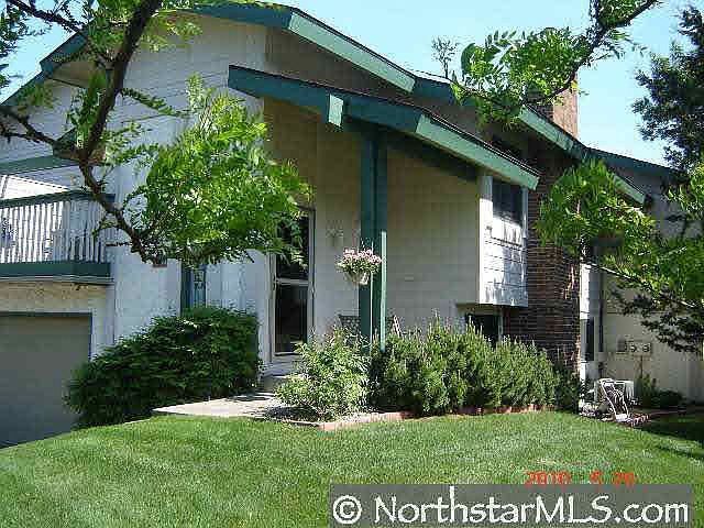 1st image of 9760 Dorset Lane S