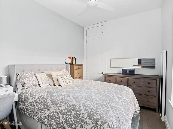 4th image of 66 W 84th St APT 2C
