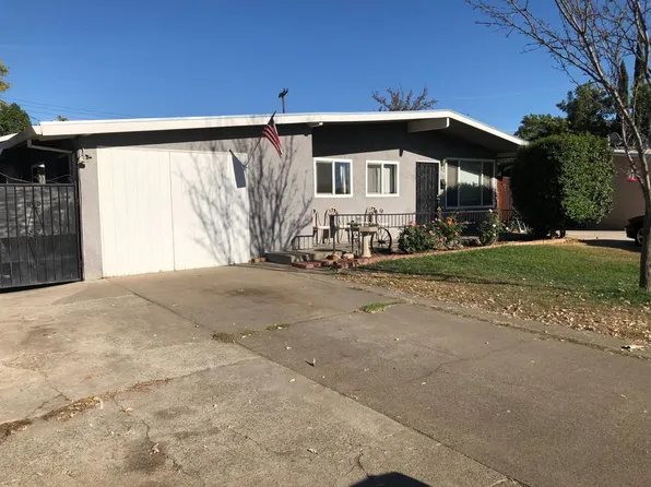 2717 Barbera Way, Rancho Cordova, CA 95670