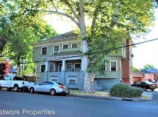 1011 26th St APT B, Sacramento, CA 95816