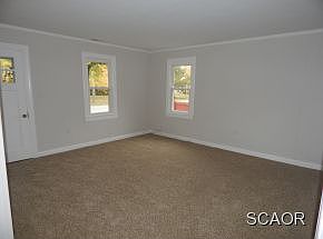 4th image of 103 S Brown St