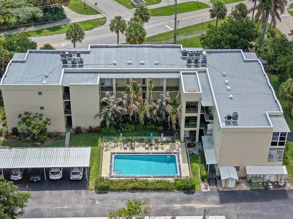 1950 NE Indian River Dr APT 203, Jensen Beach, FL 34957