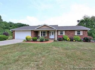 61 N Lake Dr, Cape Girardeau, MO 63701