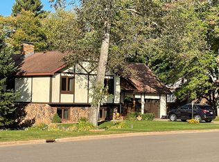 2004 Huntington St, Marquette, MI 49855
