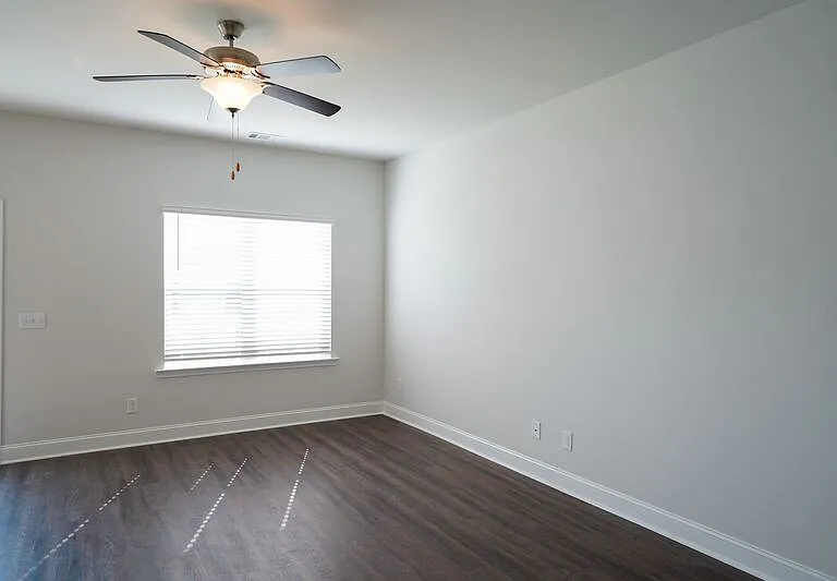 481 Governor Treutlen Cir — Photo 6