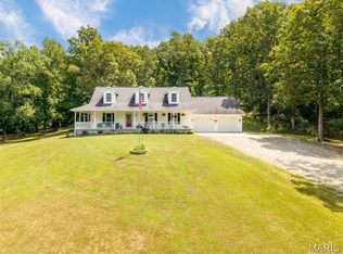 960 Ridge Top Dr, Farmington, MO 63640