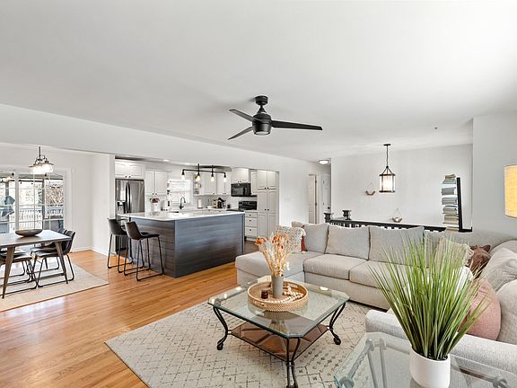 5th image of 3299 Pimlico Pkwy