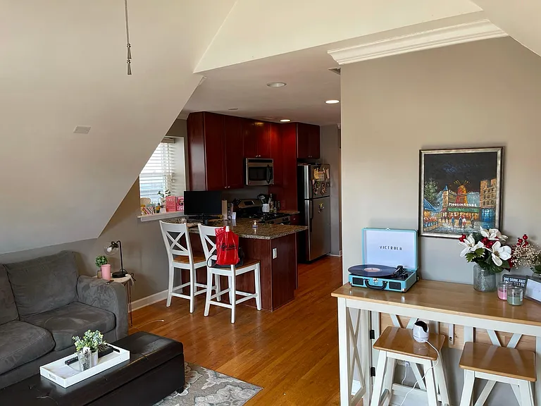 1725 W Ellen St #3R — Photo 5