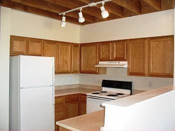 2nd image of 1437 Jones St Unit D