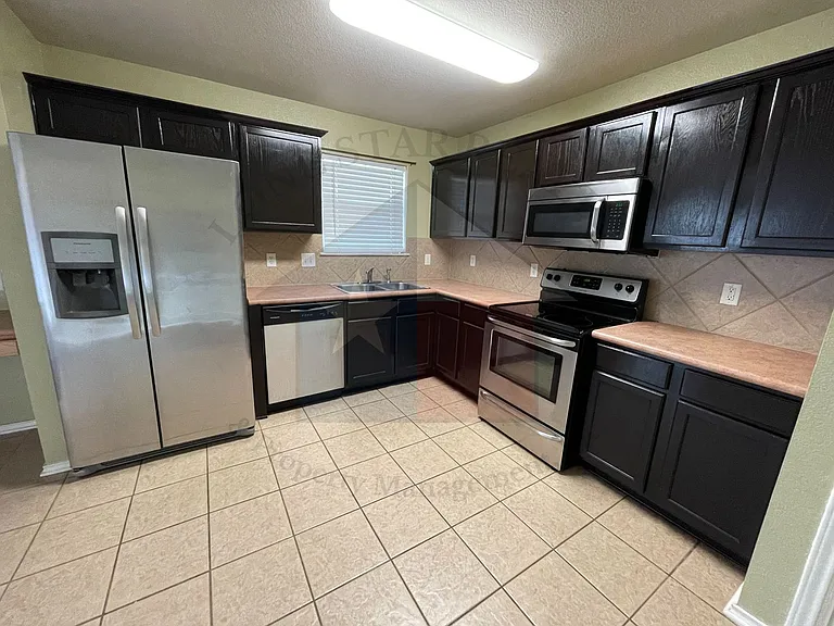 5400 Jitterbug Ct — Photo 6