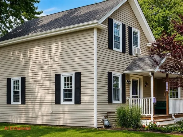 190 George Arden Ave, Warwick, RI 02886