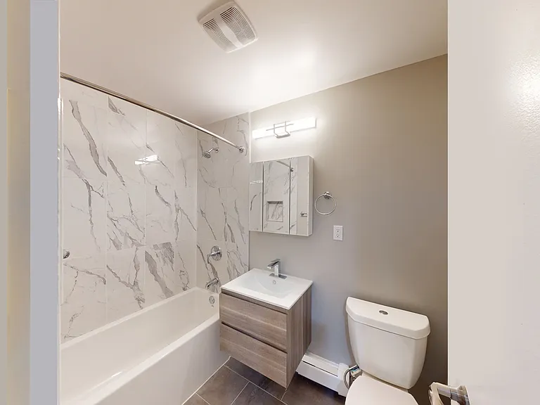 Montclair Estates — Photo 13