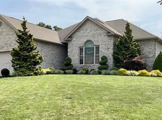 7700 Poplar Ridge Dr, Flatwoods, KY 41139