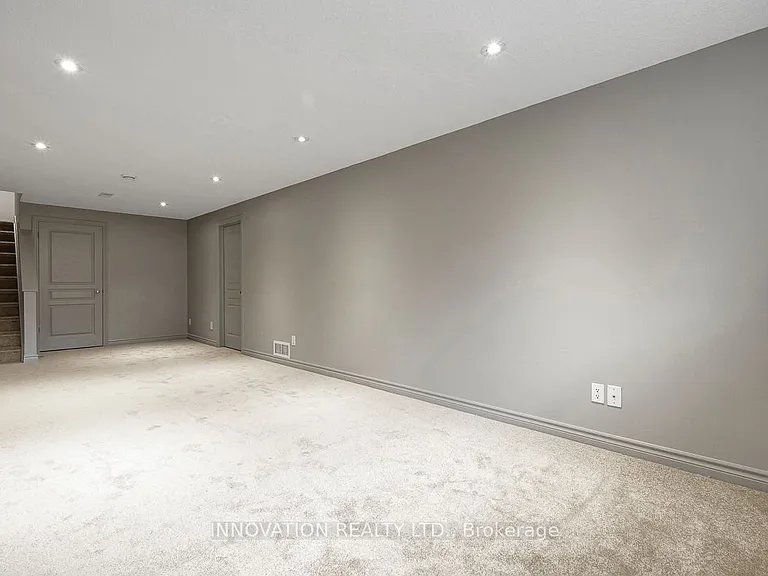 812 Fletcher Cir — Photo 37