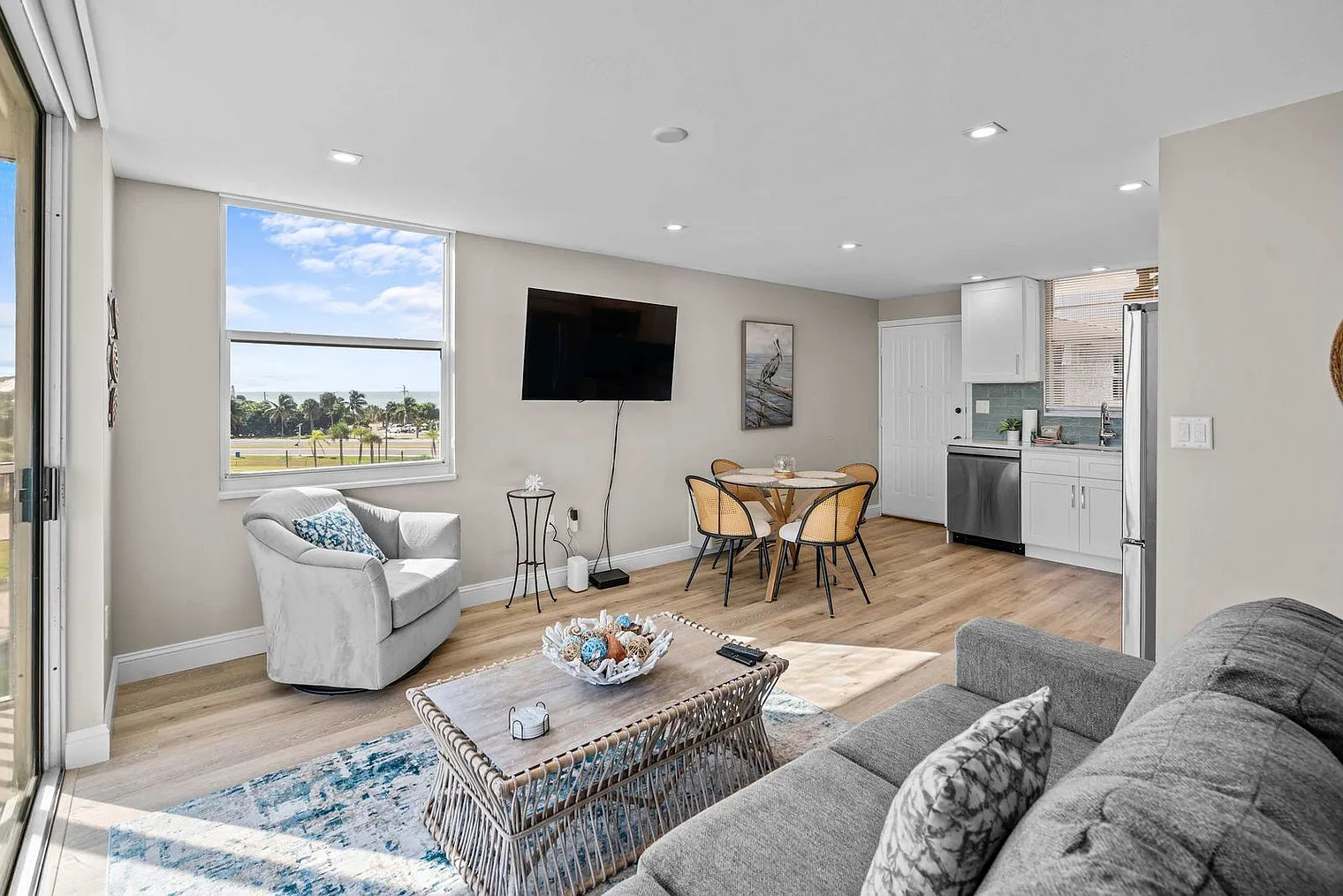 1 bed, 1.0 bath, 505 sqft, $3,537 — Photo 3