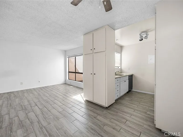 2900 Madison Ave #C21 — Photo 11