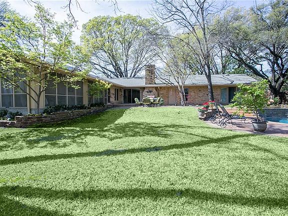 2nd image of 13760 Sprucewood Dr