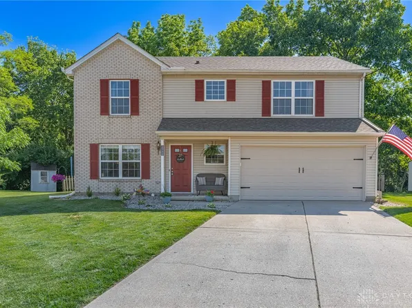 2380 Girard Ln W, Troy, OH 45373