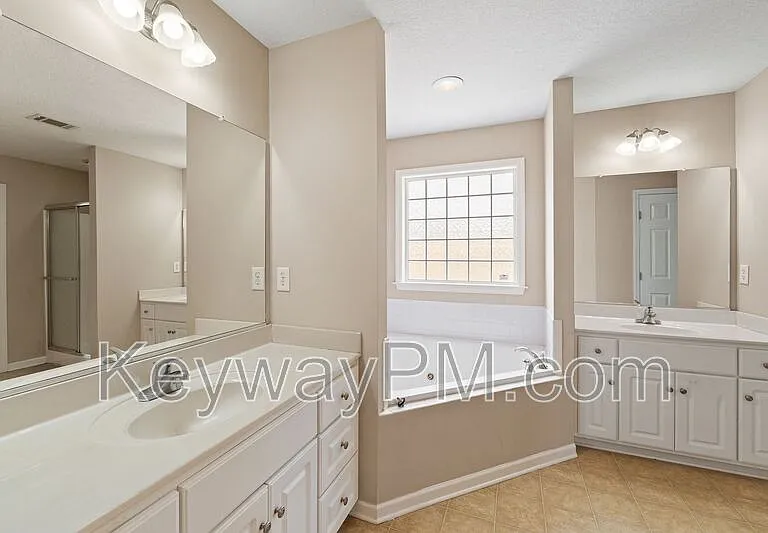 304 Elbrus Way — Photo 19