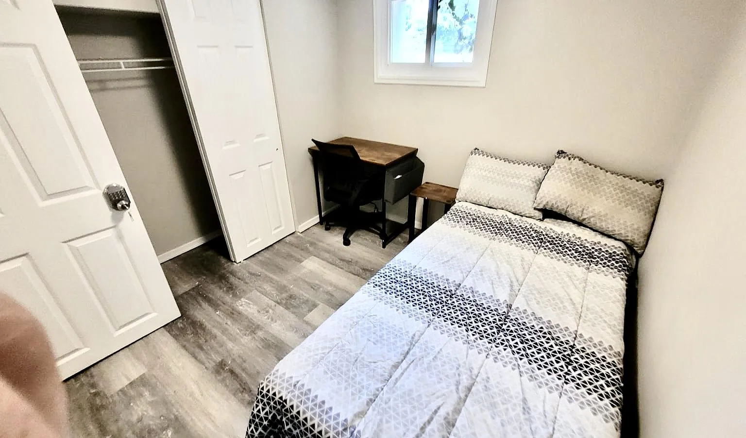 4 bed, 3.0 bath, 1755 sqft, $797 — Photo 1