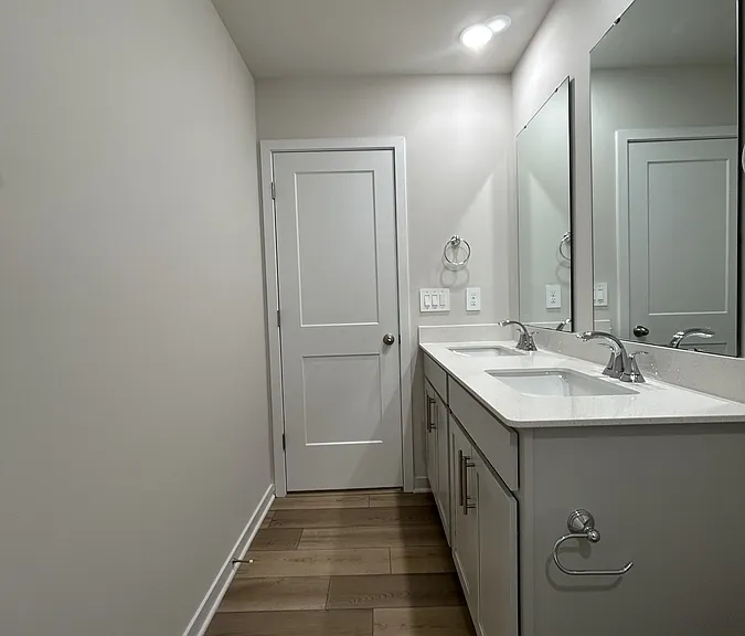6153 Ivy Brook Trl — Photo 10
