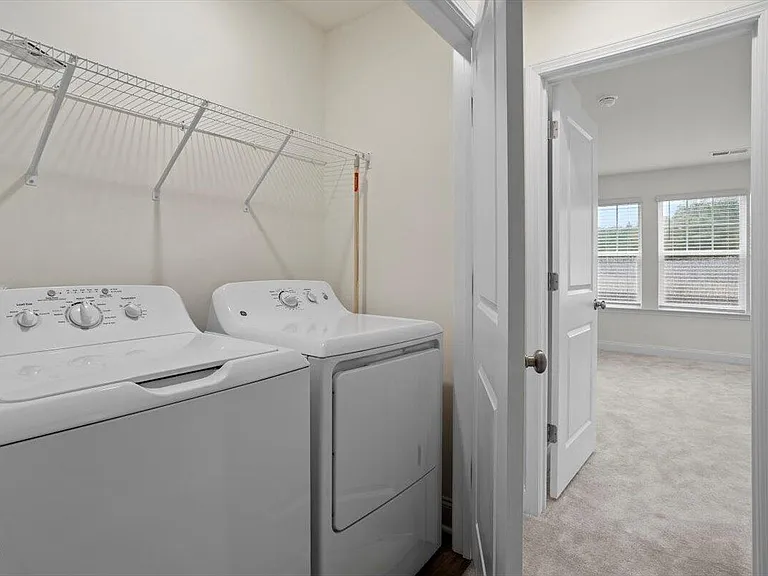 74 Amaryllis Ln — Photo 28