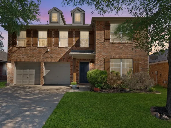 2827 Grandview Dr, Grand Prairie, TX 75052