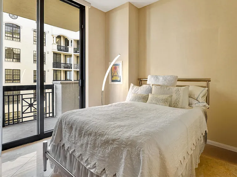 701 S Olive Ave #1909 — Photo 14