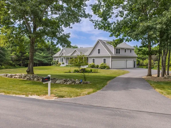 5 Leander Lane, Casco, ME 04015