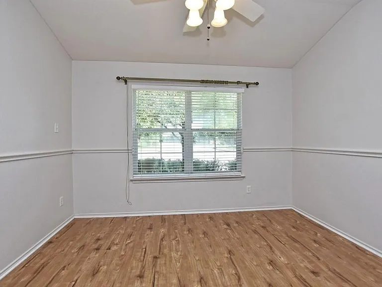 3319 Blue Ridge Dr — Photo 11