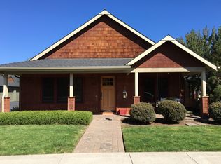 526 W Jefferson Ave, Sisters, OR 97759