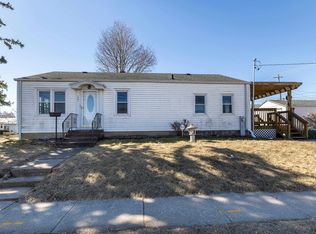 1901 Ann St, Dubuque, IA 52001