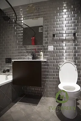 Rented by Evergreen Apartments BK | media 13