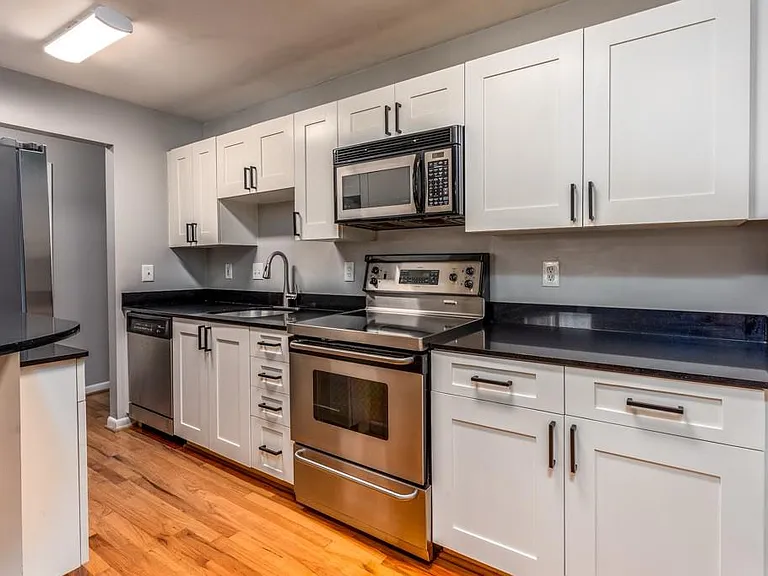 3501 Roswell Rd NE #103 — Photo 6