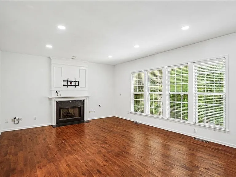 5157 Wellisford Ct — Photo 5