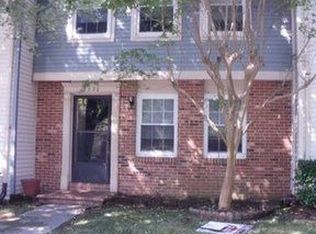 8230 Knights Bridge Rd, Charlotte, NC 28210