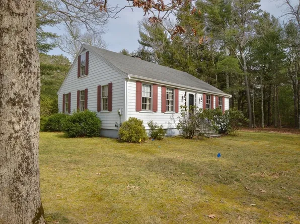 158 Great Neck Rd, Wareham, MA 02571